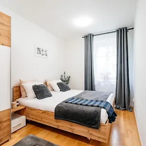 Cosy - Loftaffair Apartamento