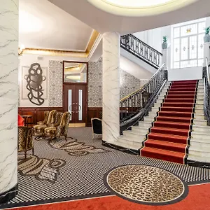 5* فندق H15 Francuski Old Town - Destigo