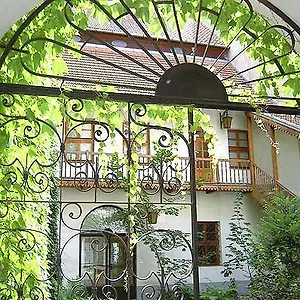 Sewa Apartamento